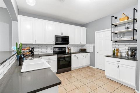 221 Brookdale Drive Midlothian TX 76065