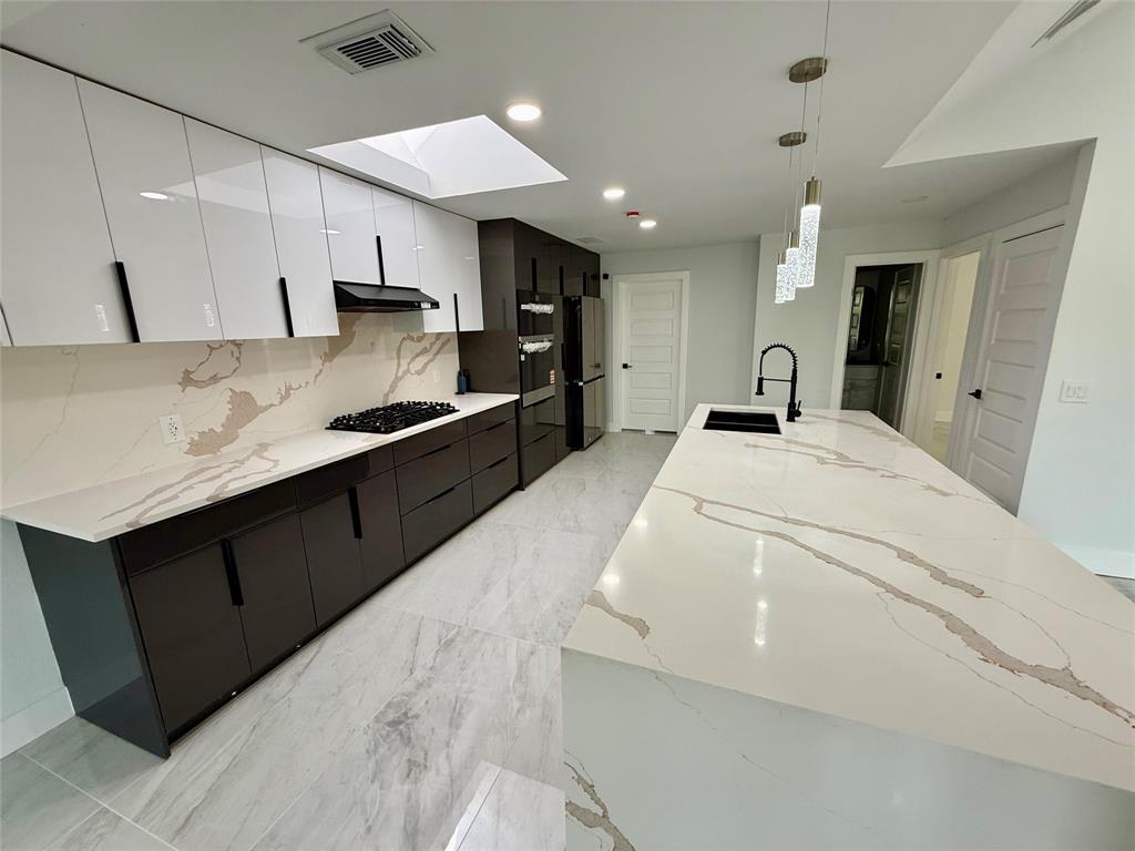 2025 San Miguel Drive