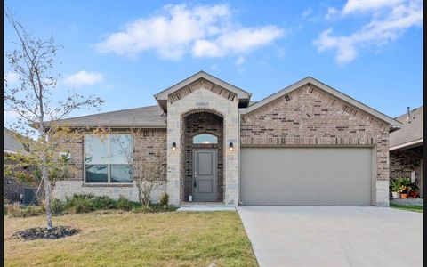 Photo of 15713 Euston Terrace, Fort Worth, TX 76247 (MLS # 21232188)