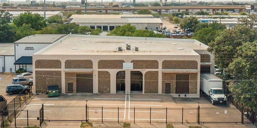 This well maintained industrial warehouse has 11,260 Sqft.  Includes the following updates: New roof replaced with PVC (04.21), Office HVAC Replaced 2019, and is currently on a maintenance service contract.   Both office warehouse have a full fire sprinkler system.  This property comes with an 8 ft wrought iron fence, as well as, 2 security gates.  Parking lot includes 12 parking spaces, and has 3 LED Parking lot lights to the property.  Comes with 1 Full loading doc, half size loading doc for fed ex ups delivery, 1 drive in doc.  Warehouse ceiling height is 19 ft.  LED lighting in warehouse.  Skylights.  4 Gas powered heaters throughout warehouse.  2 warehouse exhaust fans.  4 Offices downstairs, 3 Bathrooms.  Upstairs conferencewroom with bathroom.  Mezzanine.  Heavy Power 3 Phase.  Water heater replaced 04.24.
Accepting Texas Association of Realtors Commercial Contract Form.