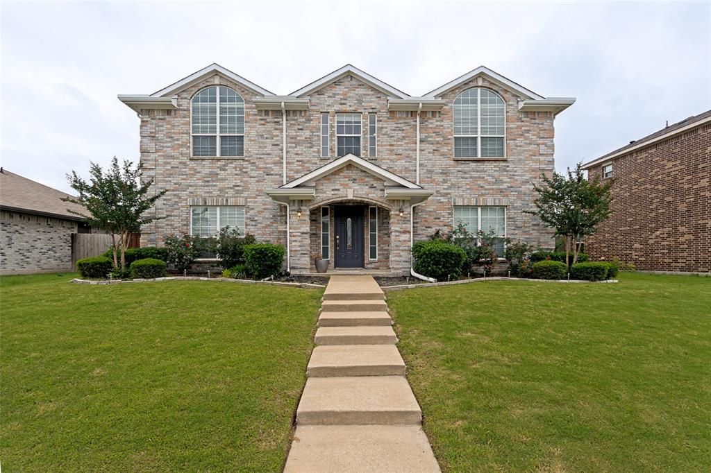 Photo of 8314 Luna Drive, Rowlett, TX 75088 (MLS # 21251017)