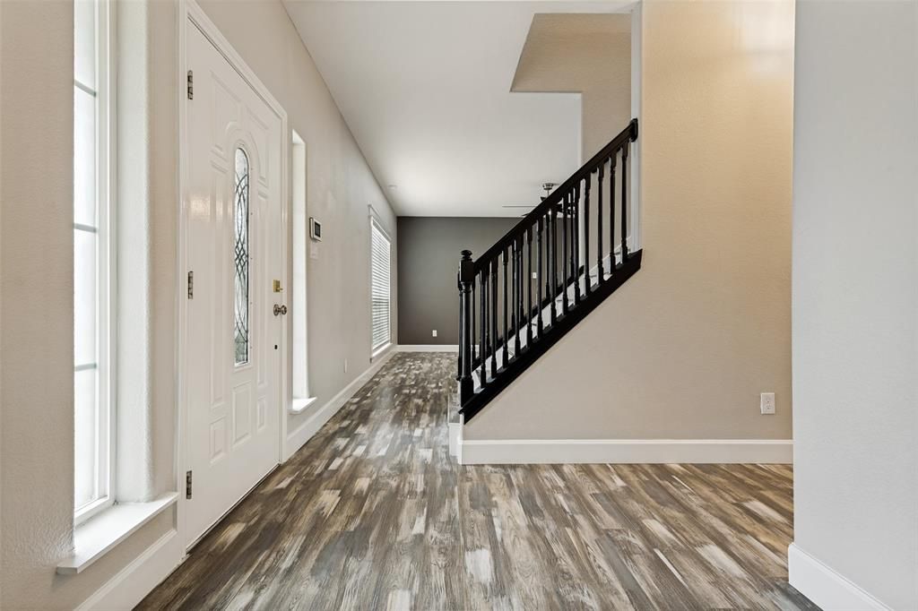 Photo of 8314 Luna Drive, Rowlett, TX 75088 (MLS # 21251017)