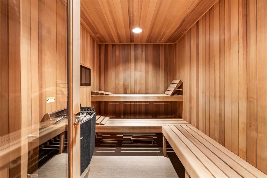 Willow Bend Country Ph Four - Residential