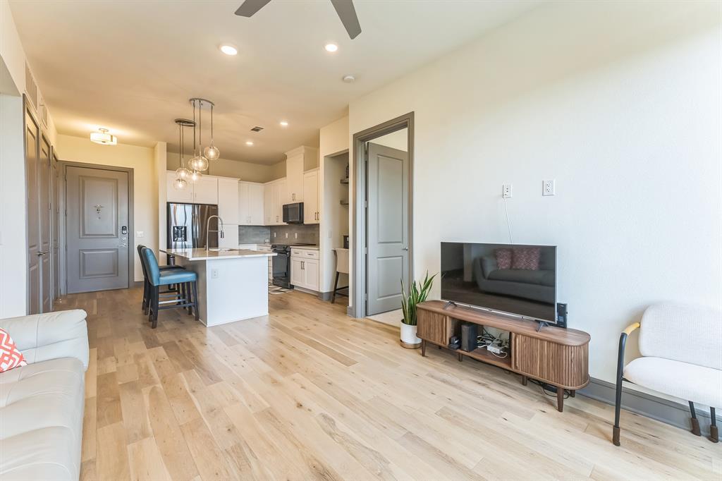 2700 Old Denton Road 4424