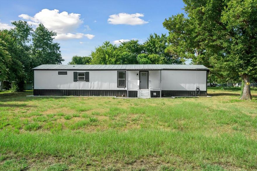 Welcome to this MUST SEE stunningly remodeled home at Cedar Creek Lake! This property is a perfect starter home for a growing family or for weekend getaways at the lake. The open floor plan and split bedroom layout provides a spacious feel while the exquisitely remodeled bathrooms, floors and kitchen, complete with new appliances, ensures that this is a home you would be proud to call your own. Call to set up your showing today!