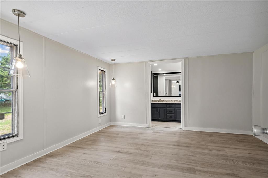 J PING SUR - Residential