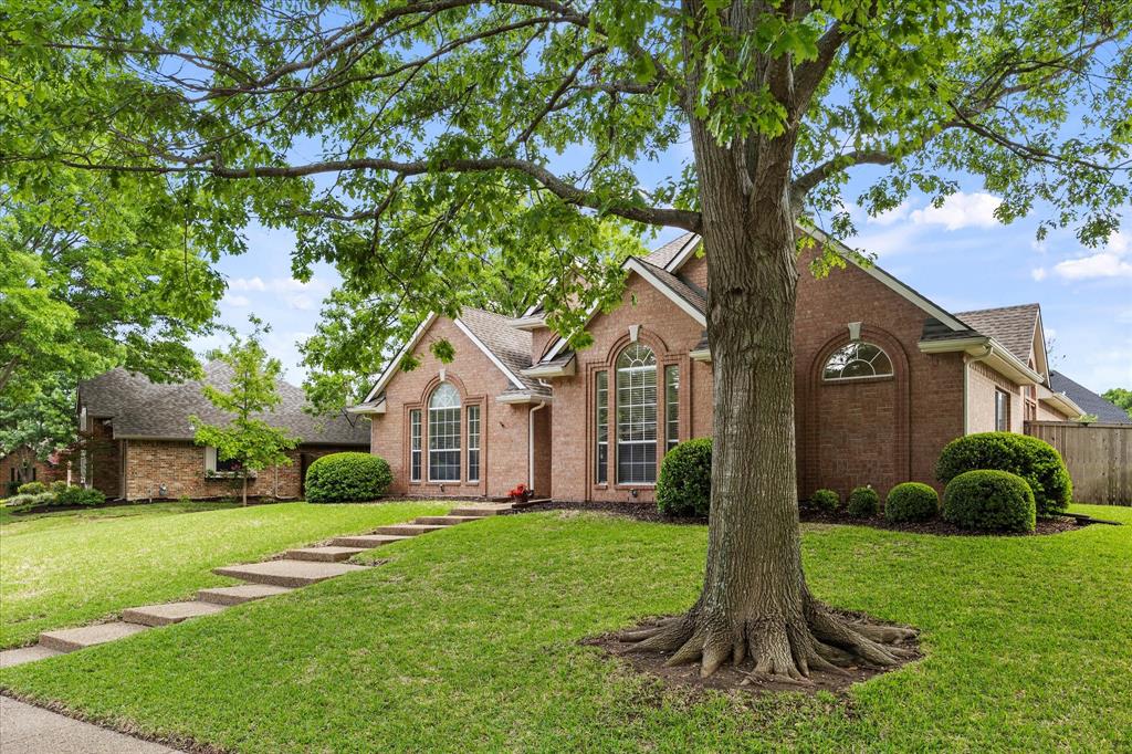3134 Oak Drive