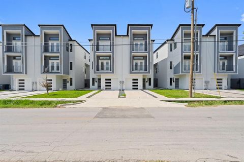2507 Crossman Avenue Dallas TX 75212