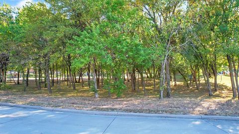 1 Raven Circle Heath TX 75032