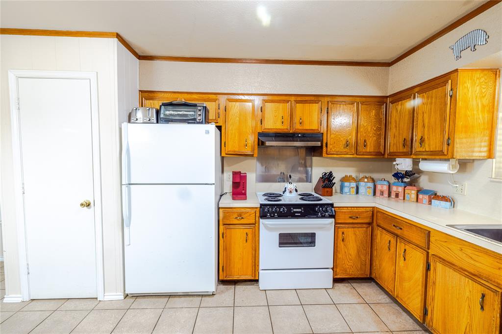 Fm Highway #1567 - Residential