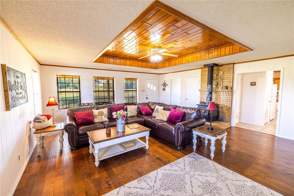 Fm Highway #1567 - Residential