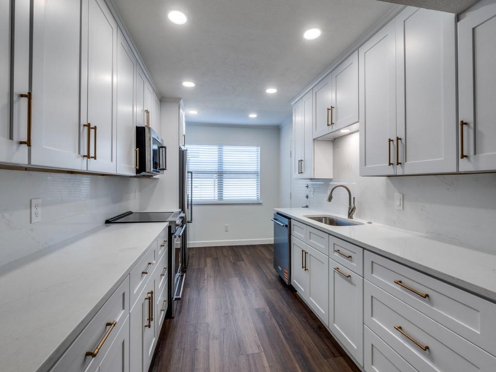 8619 Edgemere Road 3