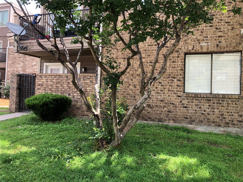 Richland Trace Condos - Residential