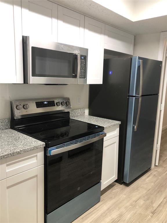 Richland Trace Condos - Residential