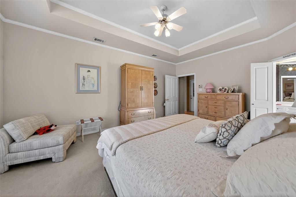 CEDAR BEND ESTS - Residential