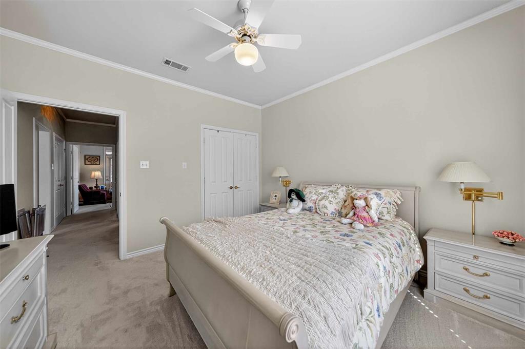 CEDAR BEND ESTS - Residential