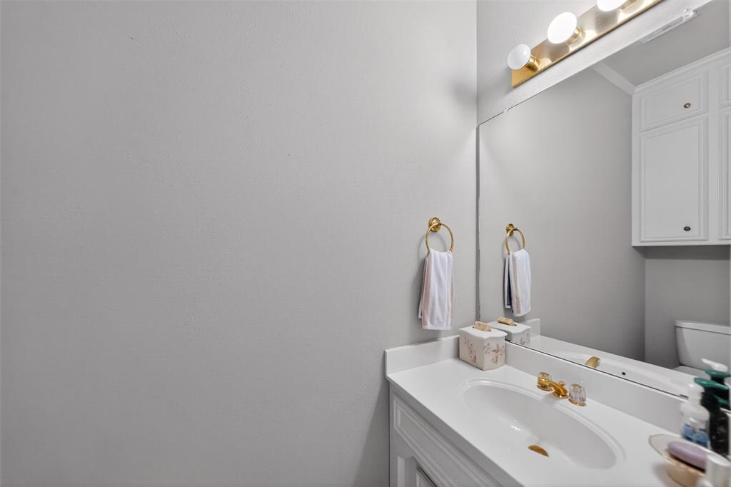 CEDAR BEND ESTS - Residential