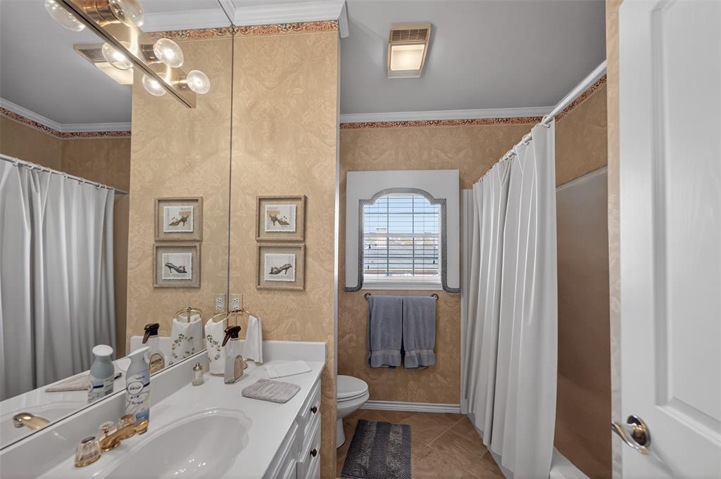 CEDAR BEND ESTS - Residential