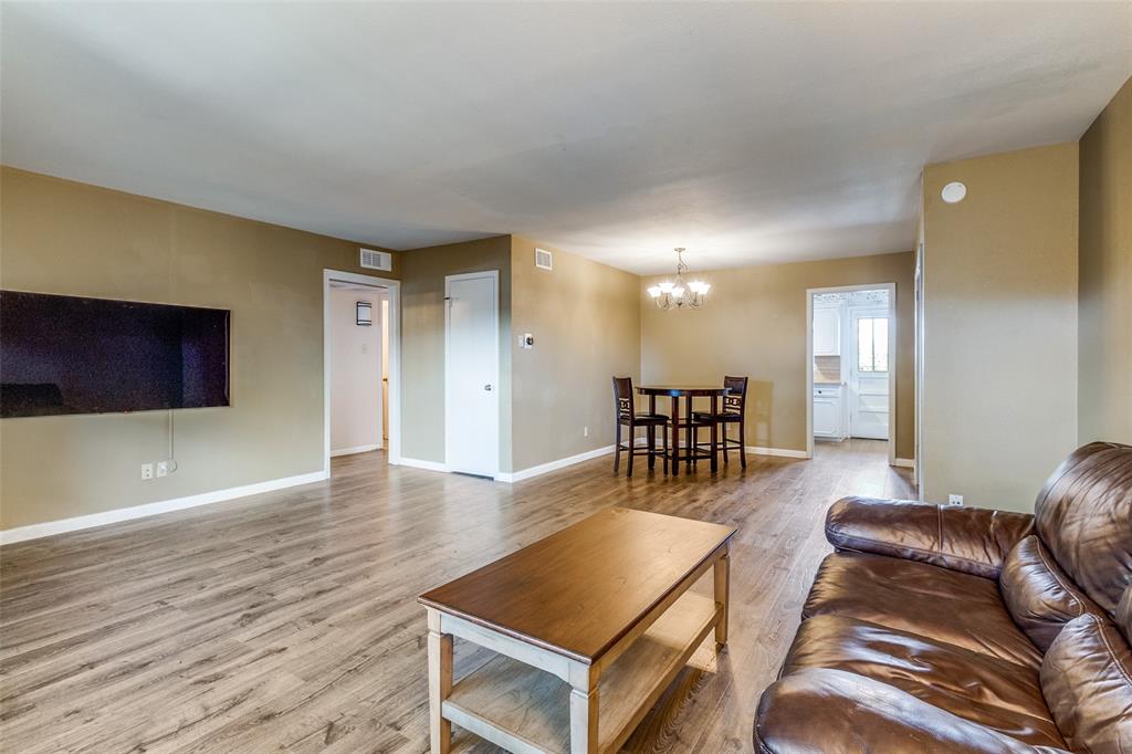 Park Royal Condos - Residential