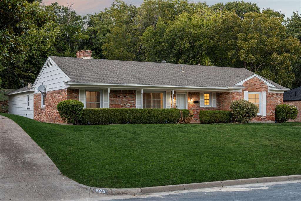 841 Brookwood Drive