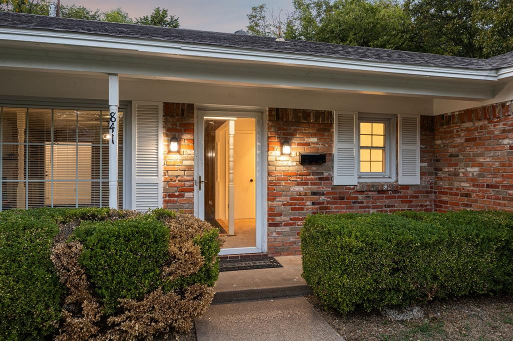 841 Brookwood Drive