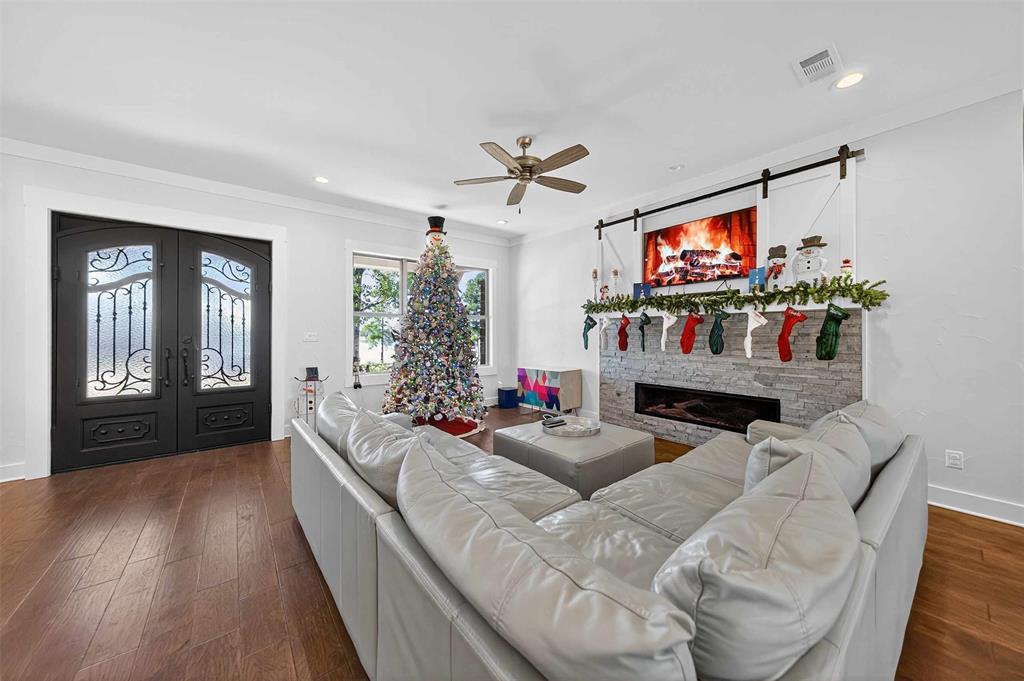 Mallards Cove - Residential