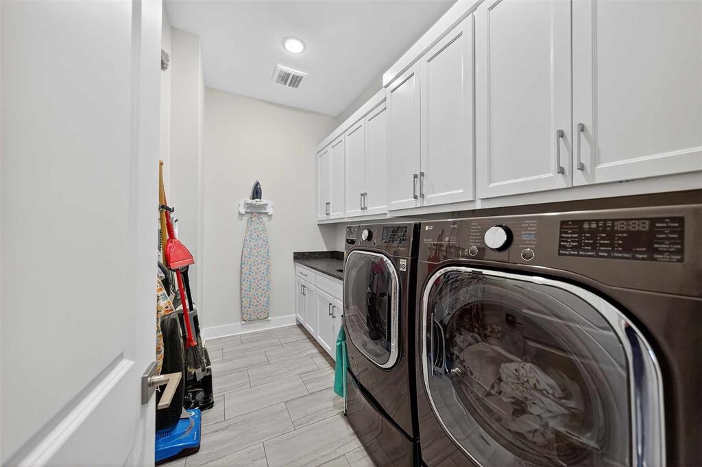 Mallards Cove - Residential