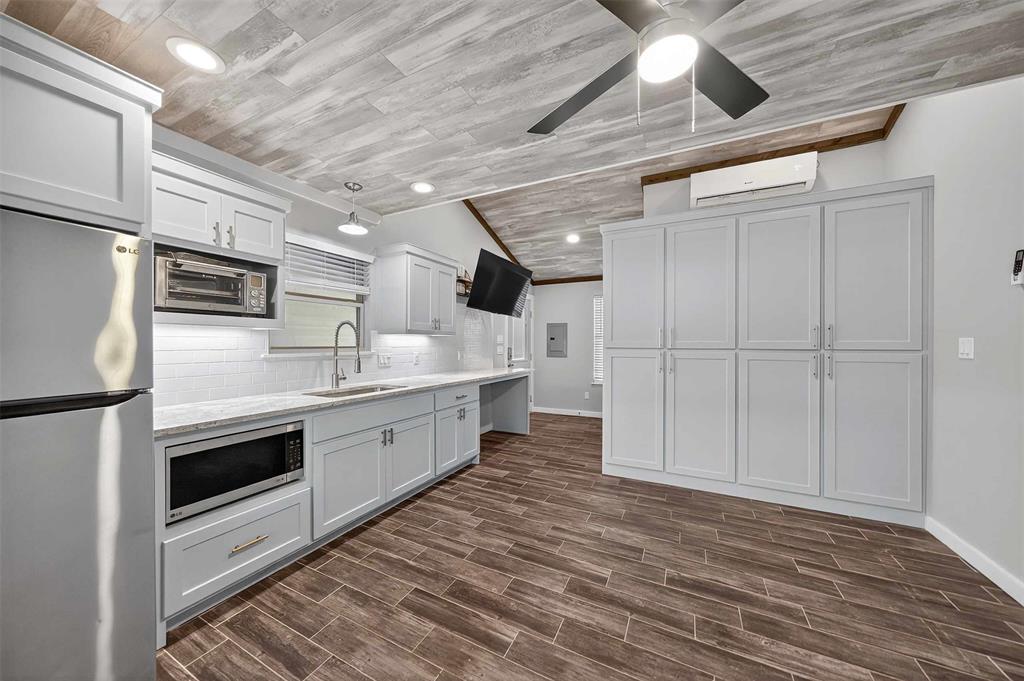 Mallards Cove - Residential