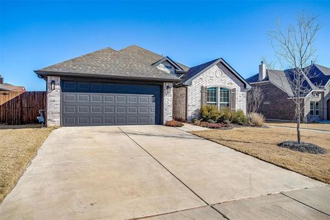 1325 Elk Ridge Drive Crowley TX 76036