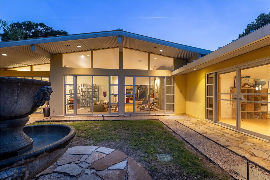 10611 Royal Springs Drive
