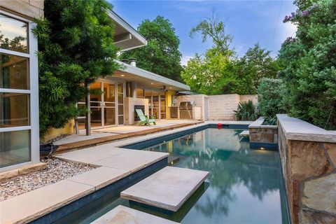10611 Royal Springs Drive Dallas TX 75229