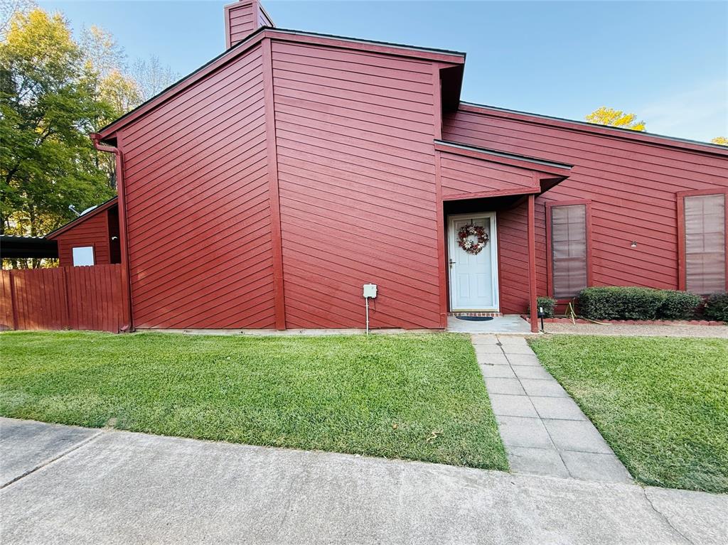 Photo of 131 Fountain View, Shreveport, LA 71118 (MLS # 21420281)