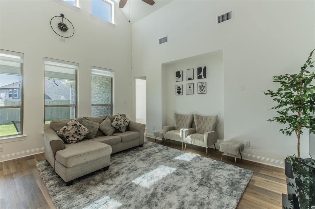 1418 Venture Drive