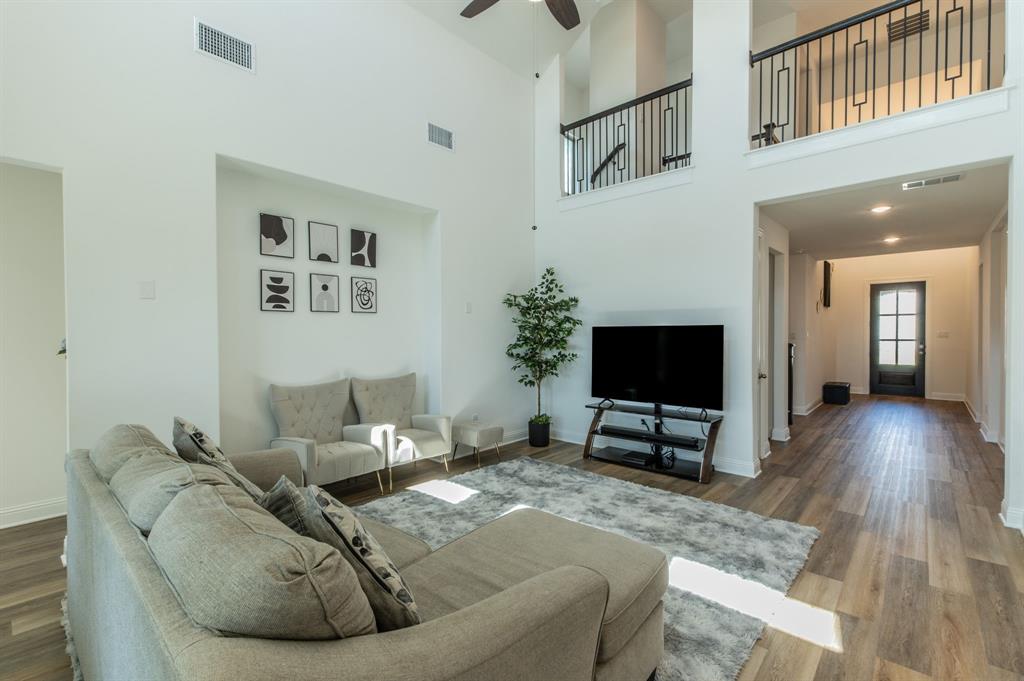1418 Venture Drive