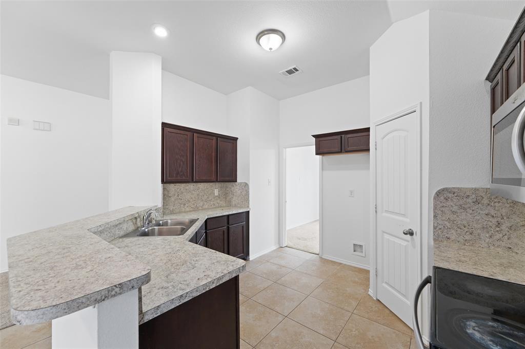 Light Pointe Place - Residential