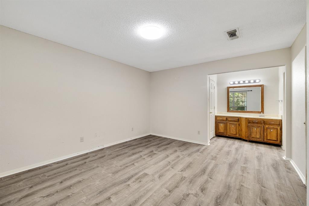 Fort Worth, Texas 76179, United States, 4 Bedrooms Bedrooms, ,3 BathroomsBathrooms,Residential,Pending,112565