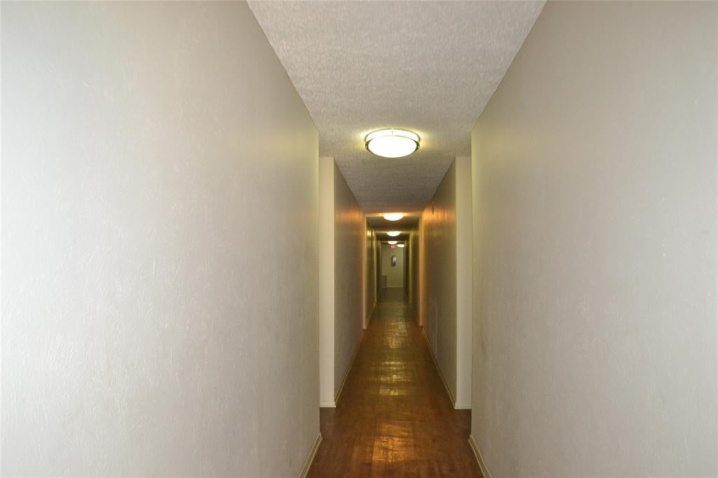 4859 Cedar Springs Road 255