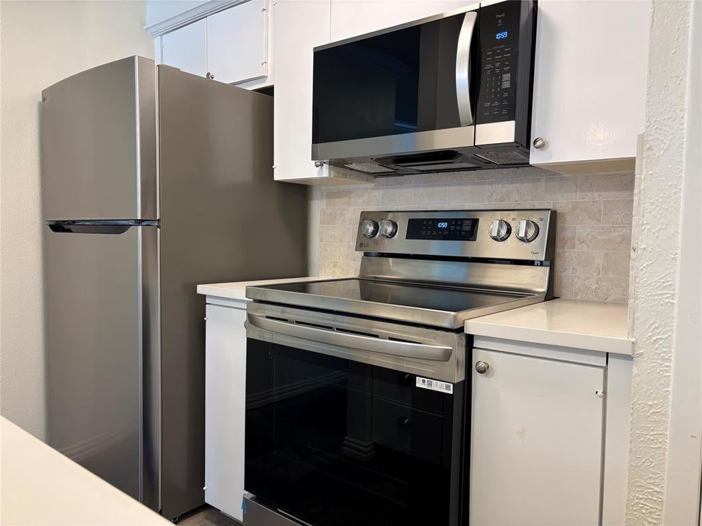4859 Cedar Springs Road 255