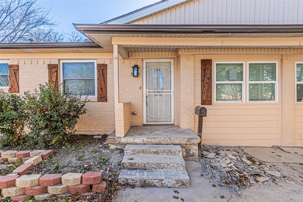 2976 Mark Twain Drive