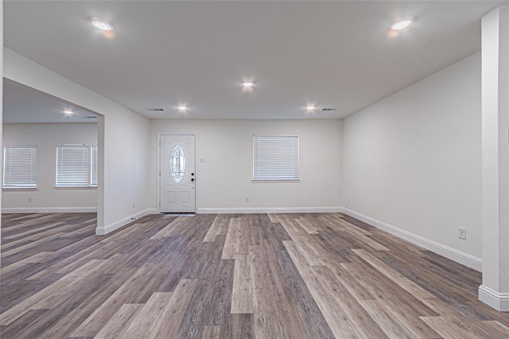 2976 Mark Twain Drive