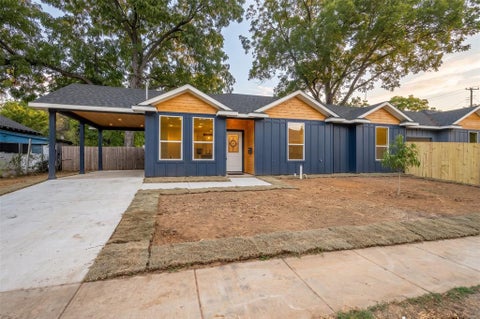 Photo of 1710 Driskell, Dallas, TX 75215 (MLS # 21385221)