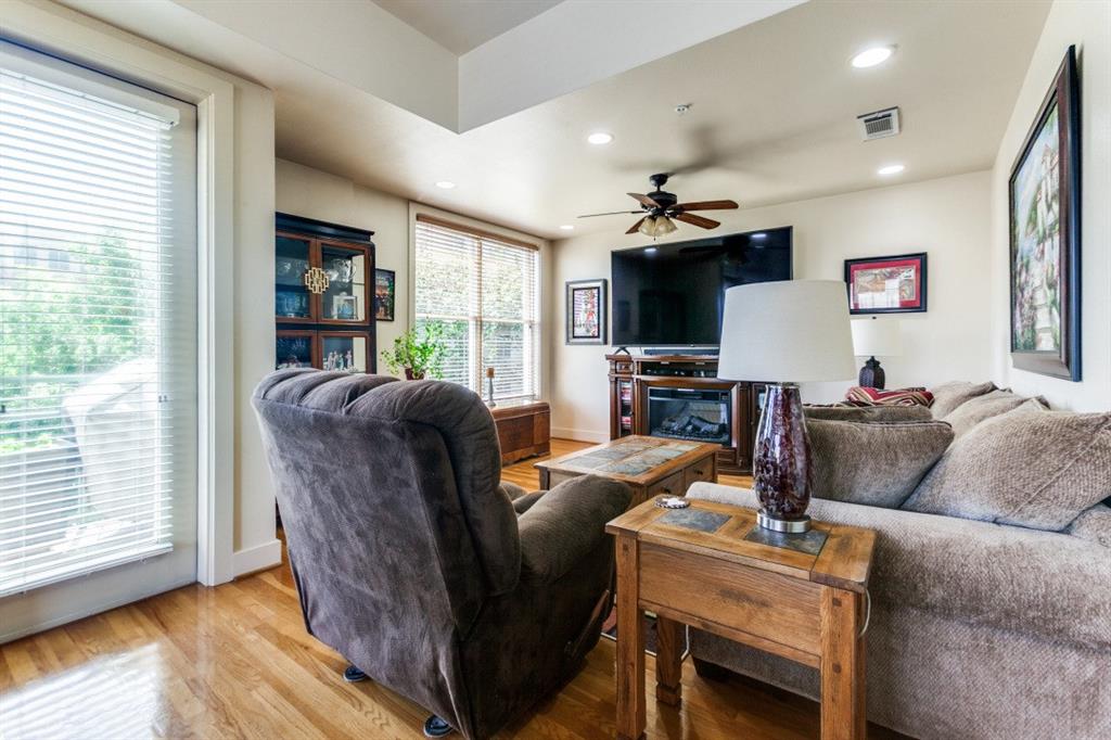 5055 Addison Circle 435