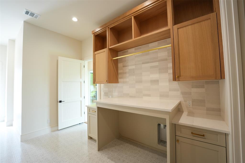 Inwood Road Estates - Residential