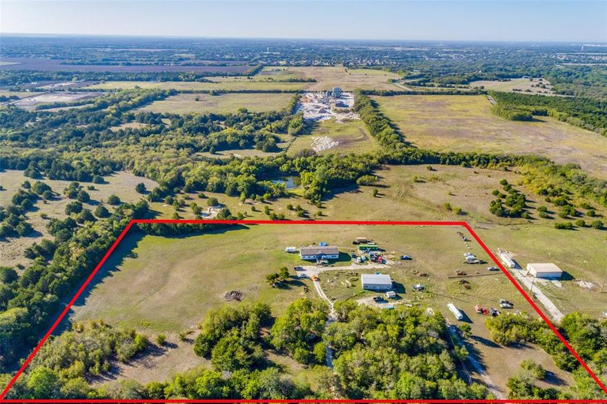 Pristine acreage available in the Melissa ETJ zone. Ready for immediate development. Water tap-in to a 3' waterline on site at CR471. New Housing developments in progress .9 miles west on CR413. Near the Melissa sports complex and planned school nearby. Other listings available include MLS #20781738 and #20781740.