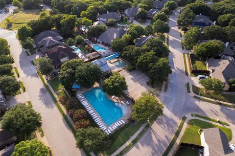 A home in Hickory Creek