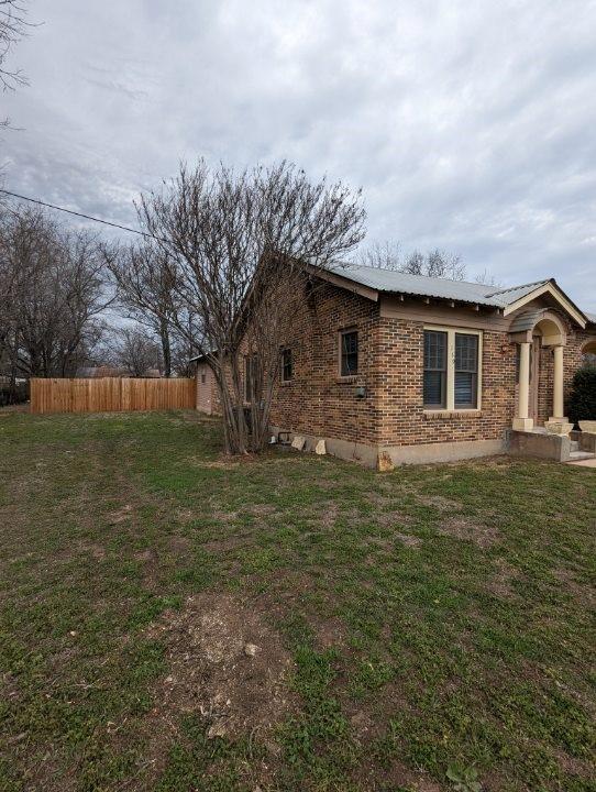 Walnut Springs, Texas 76690, United States, 3 Bedrooms Bedrooms, ,1 BathroomBathrooms,Residential,Active,85777