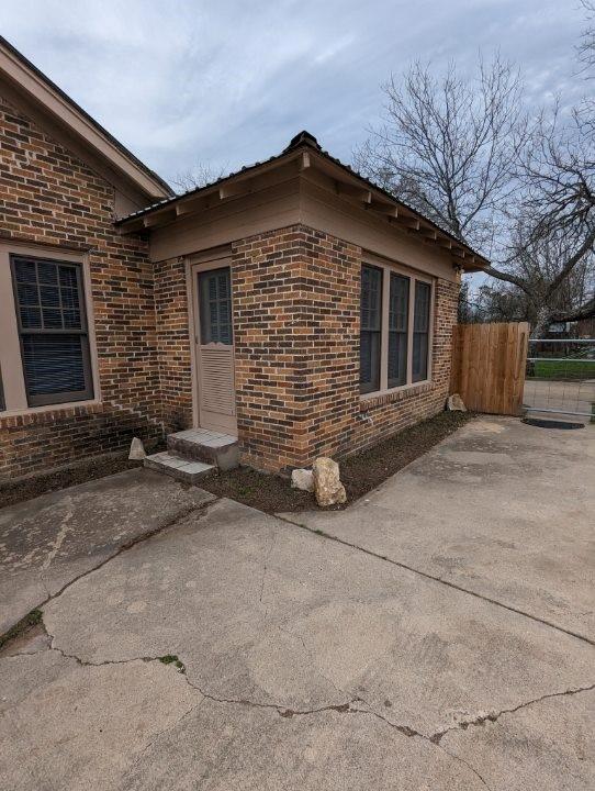 Walnut Springs, Texas 76690, United States, 3 Bedrooms Bedrooms, ,1 BathroomBathrooms,Residential,Active,85777