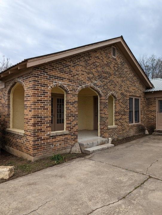 Walnut Springs, Texas 76690, United States, 3 Bedrooms Bedrooms, ,1 BathroomBathrooms,Residential,Active,85777