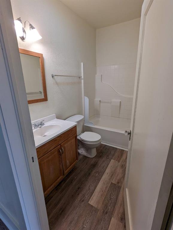 Walnut Springs, Texas 76690, United States, 3 Bedrooms Bedrooms, ,1 BathroomBathrooms,Residential,Active,85777