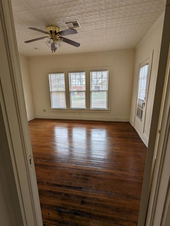 Walnut Springs, Texas 76690, United States, 3 Bedrooms Bedrooms, ,1 BathroomBathrooms,Residential,Active,85777